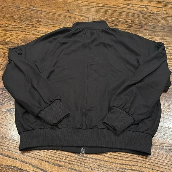 Cabi Style 3731 Chance Bomber Jacket in Black Size S - Picture 8 of 8